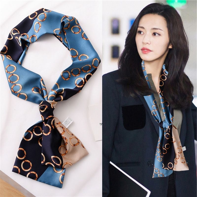 Silk Scarf Star Silk Scarf Small Square Lady Silk Scarf Spring Summer New Winter Fashion Trend Comfortable Explosion Korean Version Simple Retro Small Fresh Generous Ladies Scarf
