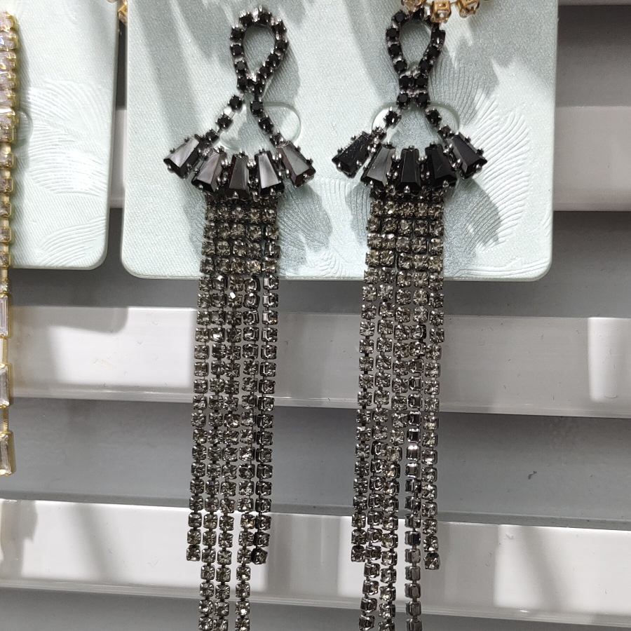 Korean long chain earrings 10 thumbnail