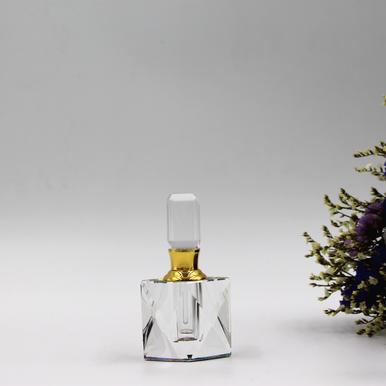 Cosmetic sub-packaging bottles, essential oil bottles