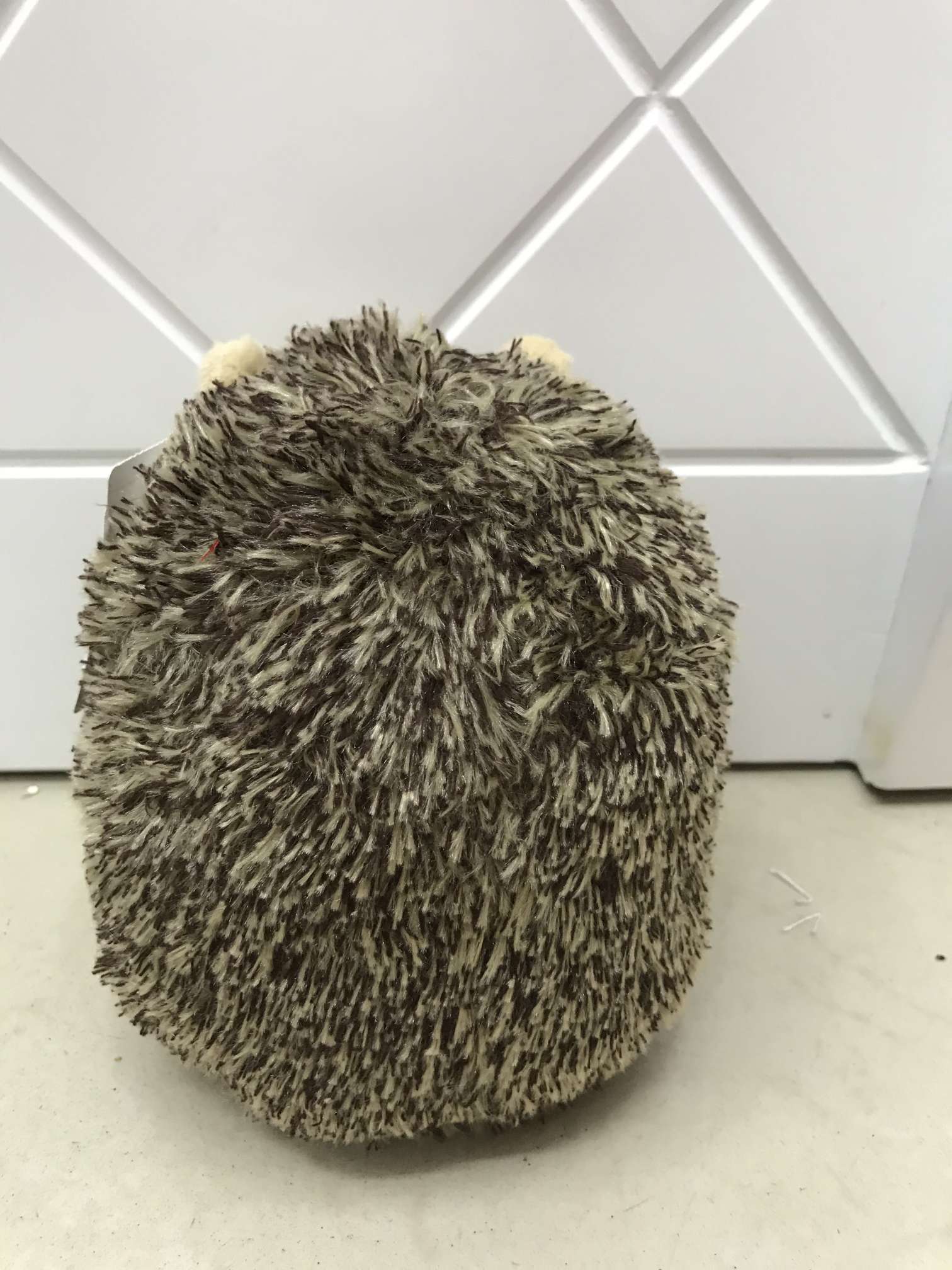 Bow tie hedgehog Dreamy plush toy factory direct sales of high-quality plush pillow toys Application Scenario