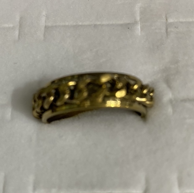The same rotary stainless steel all-titanium gold chain ring can open beer bottle cap divine unisex ring