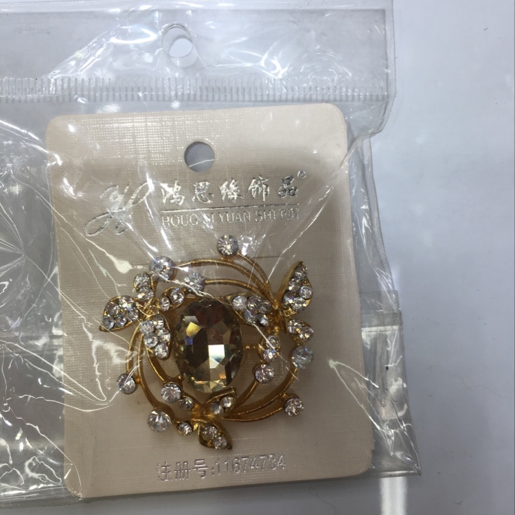 胸针30