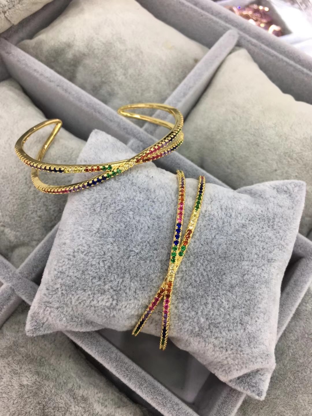 كون كون الزكون details Picture