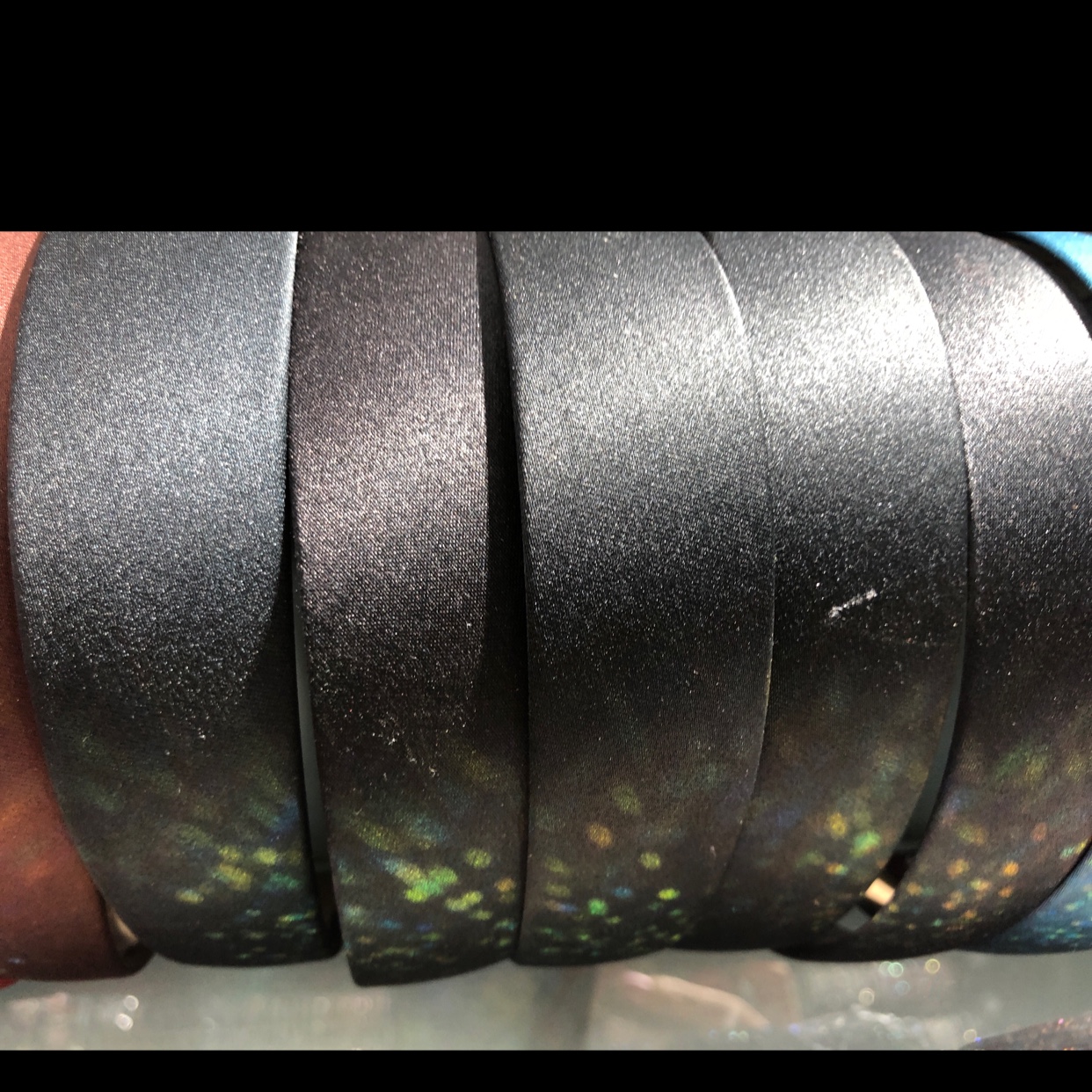 The 3.0 fabric is all black