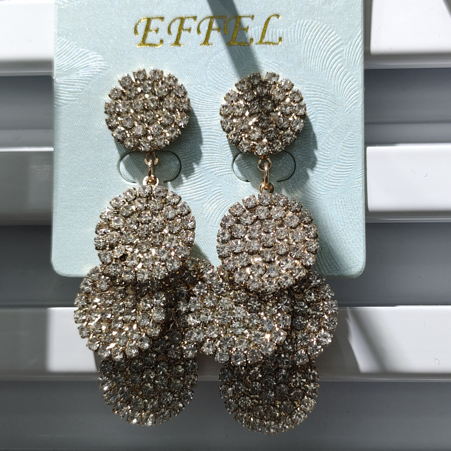 Korean long chain earrings Korean version claw chain exaggerated Korean grape string Billon-34 thumbnail