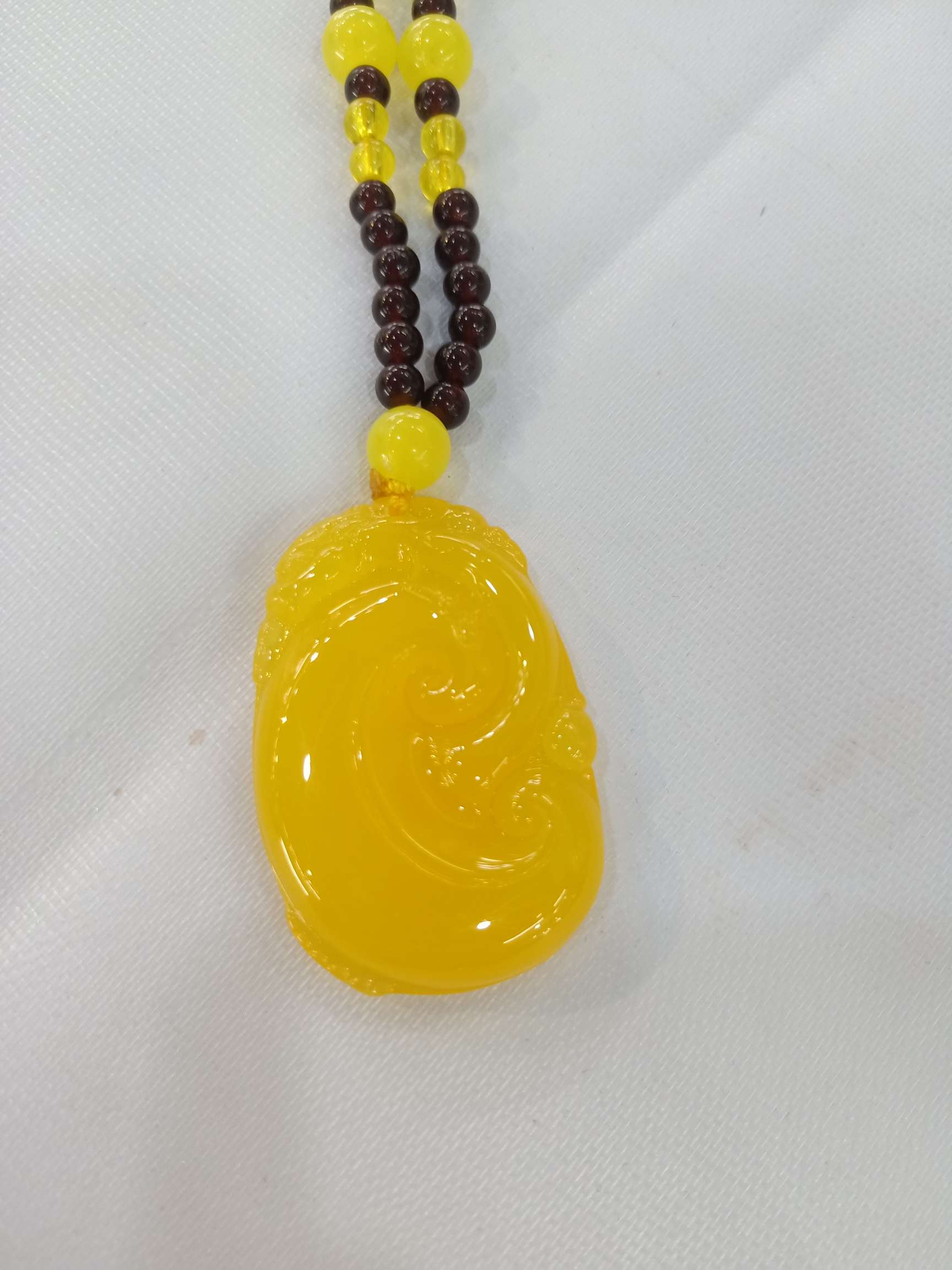 Chicken oil Yellow Ruyi amber details Picture