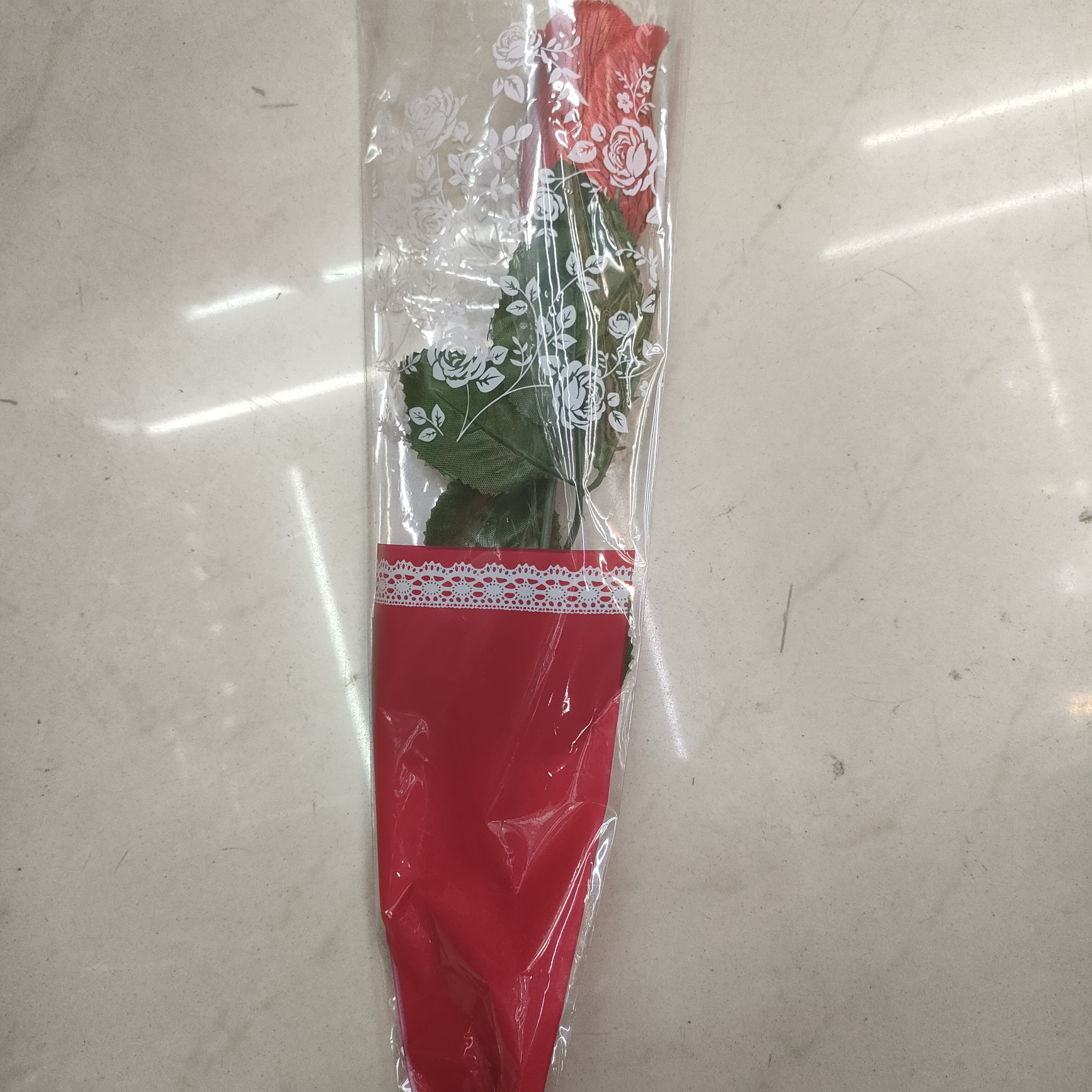Single rose /68