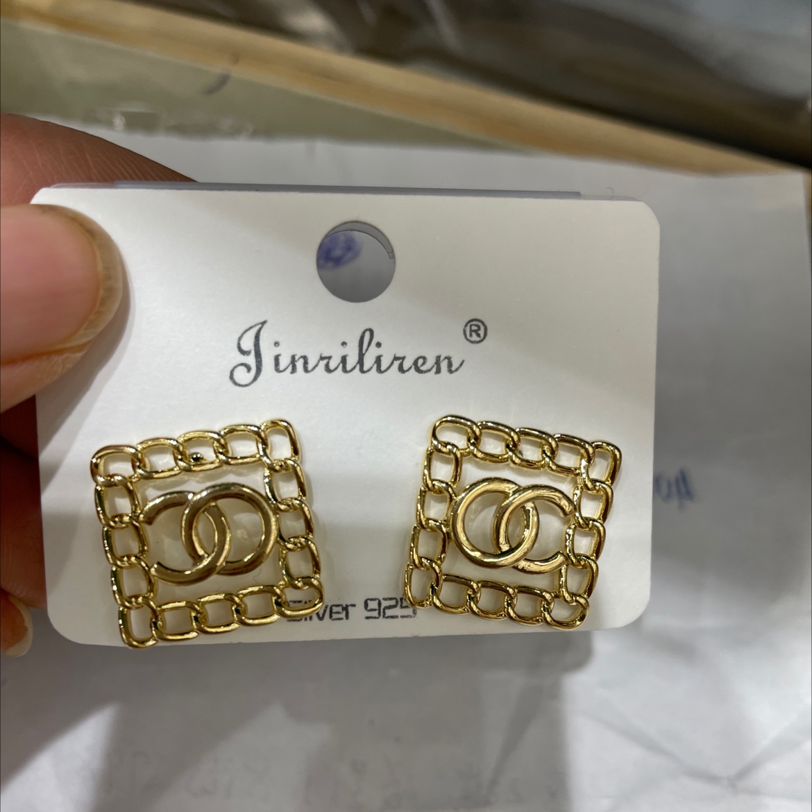 Today beauty Korean version earrings letter pattern design style thumbnail