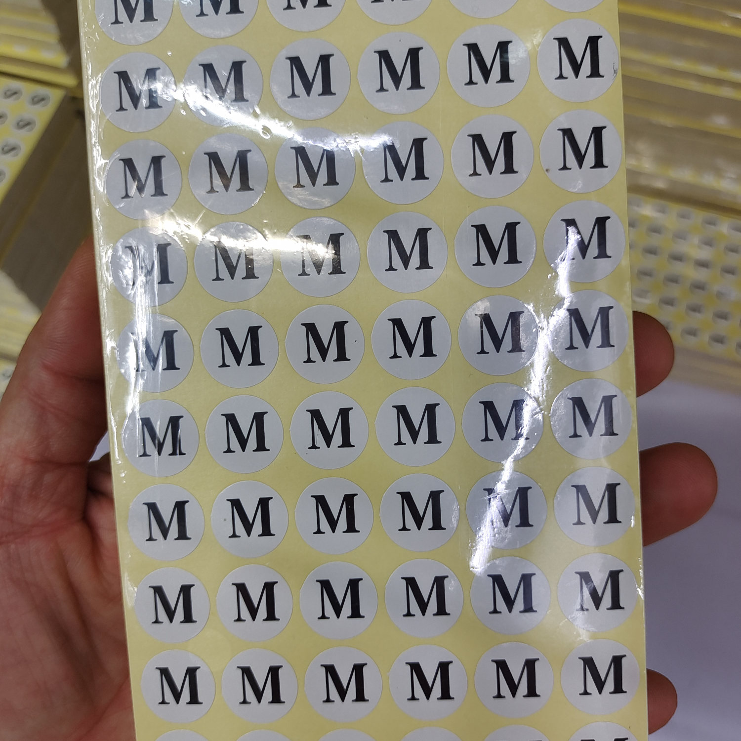 服装辅料白色贴纸m号