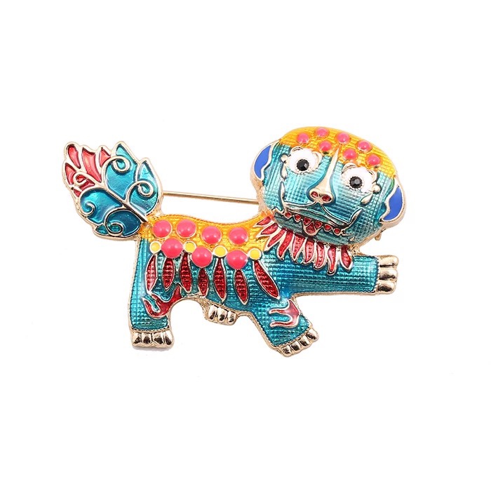 New drop oil Chinese style lion mascot texture trench coat suit Cardigan brooch corsage