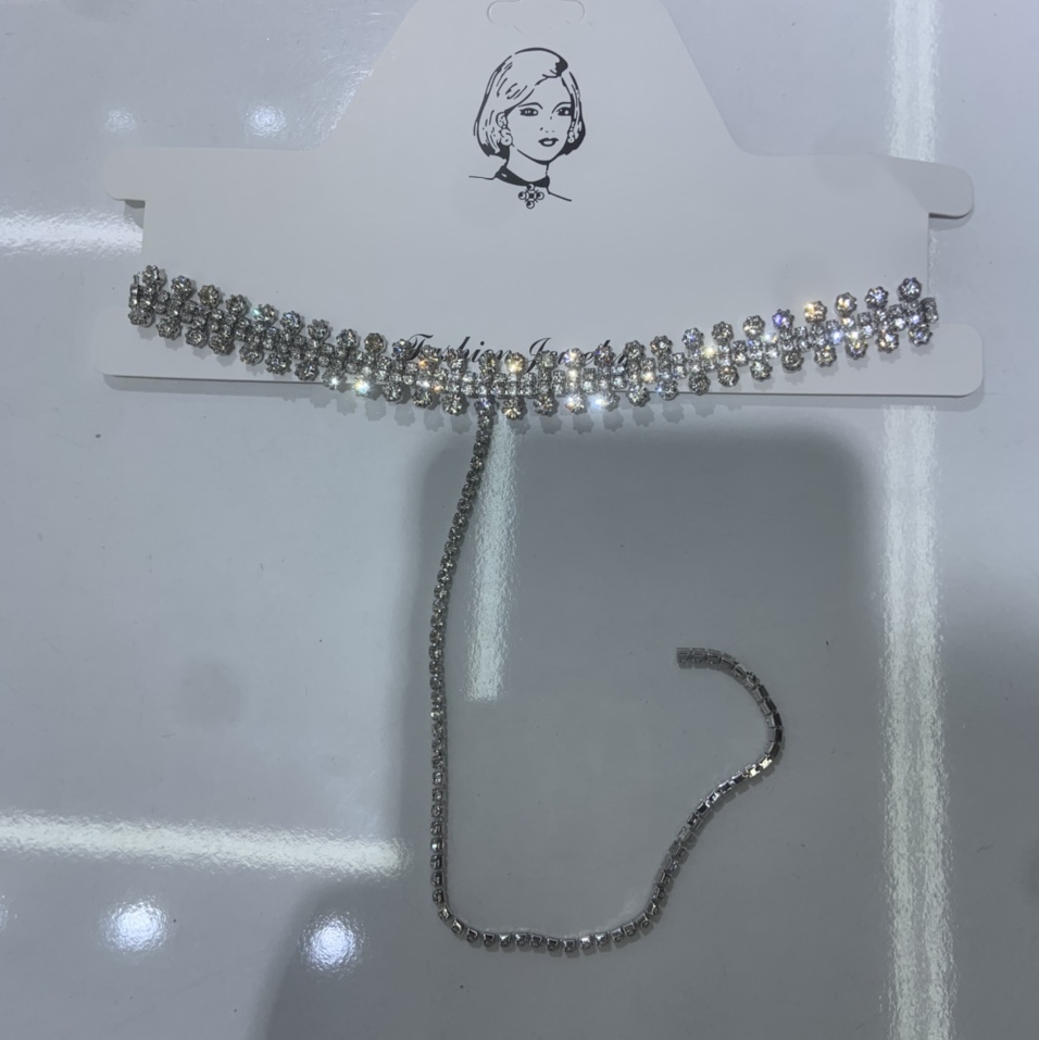 Rhinestone chain 19