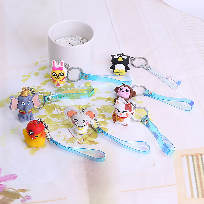 2021卡通可爱小动物PVC软胶钥匙扣挂件 开心兔包包挂饰礼品图