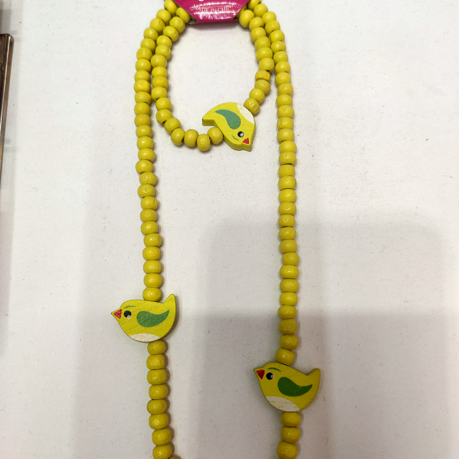 Manufacturers direct wooden children chain light yellow bird