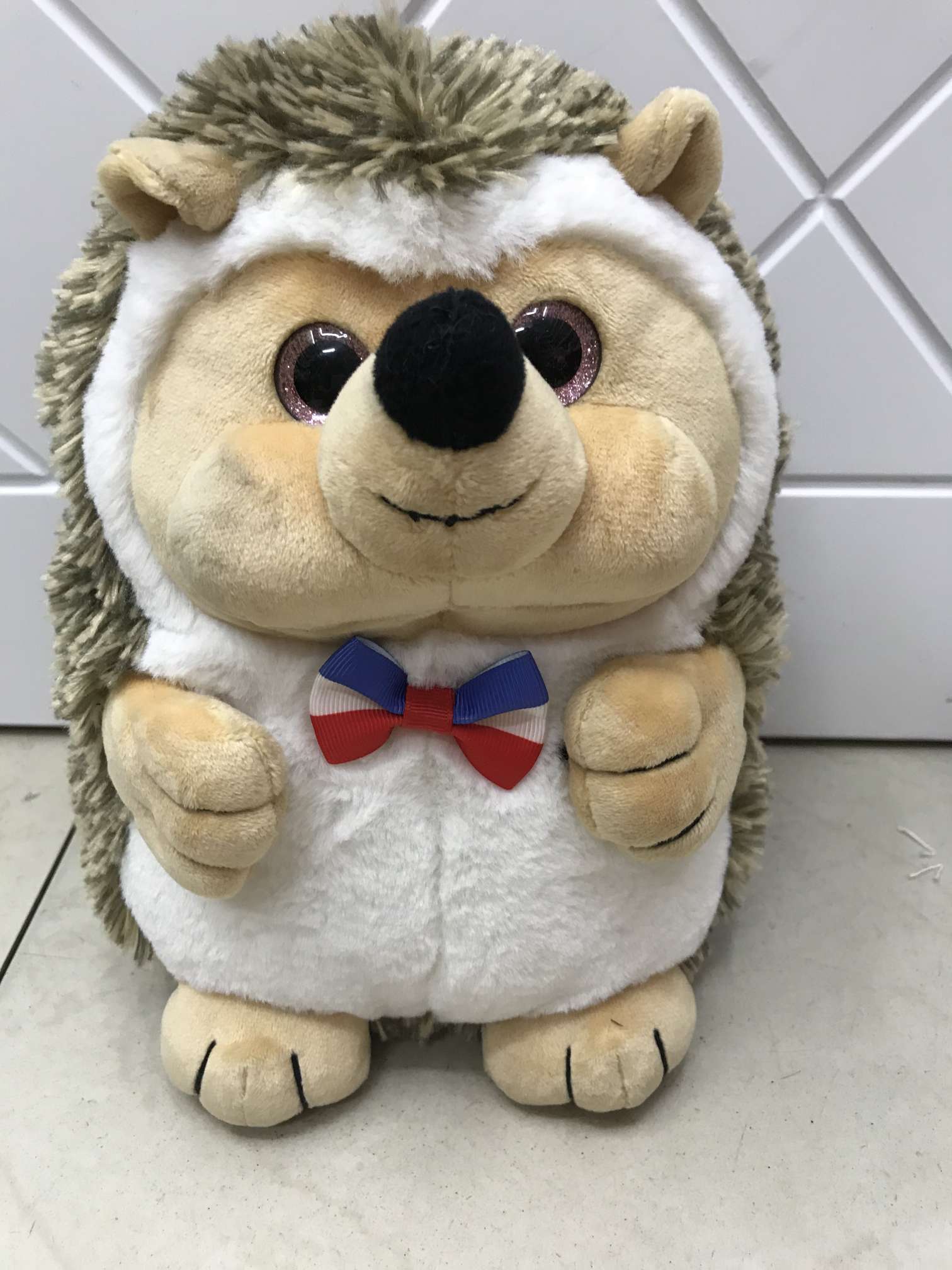 Bow tie hedgehog Dreamy plush toy factory direct sales of high-quality plush pillow toys detail image 1