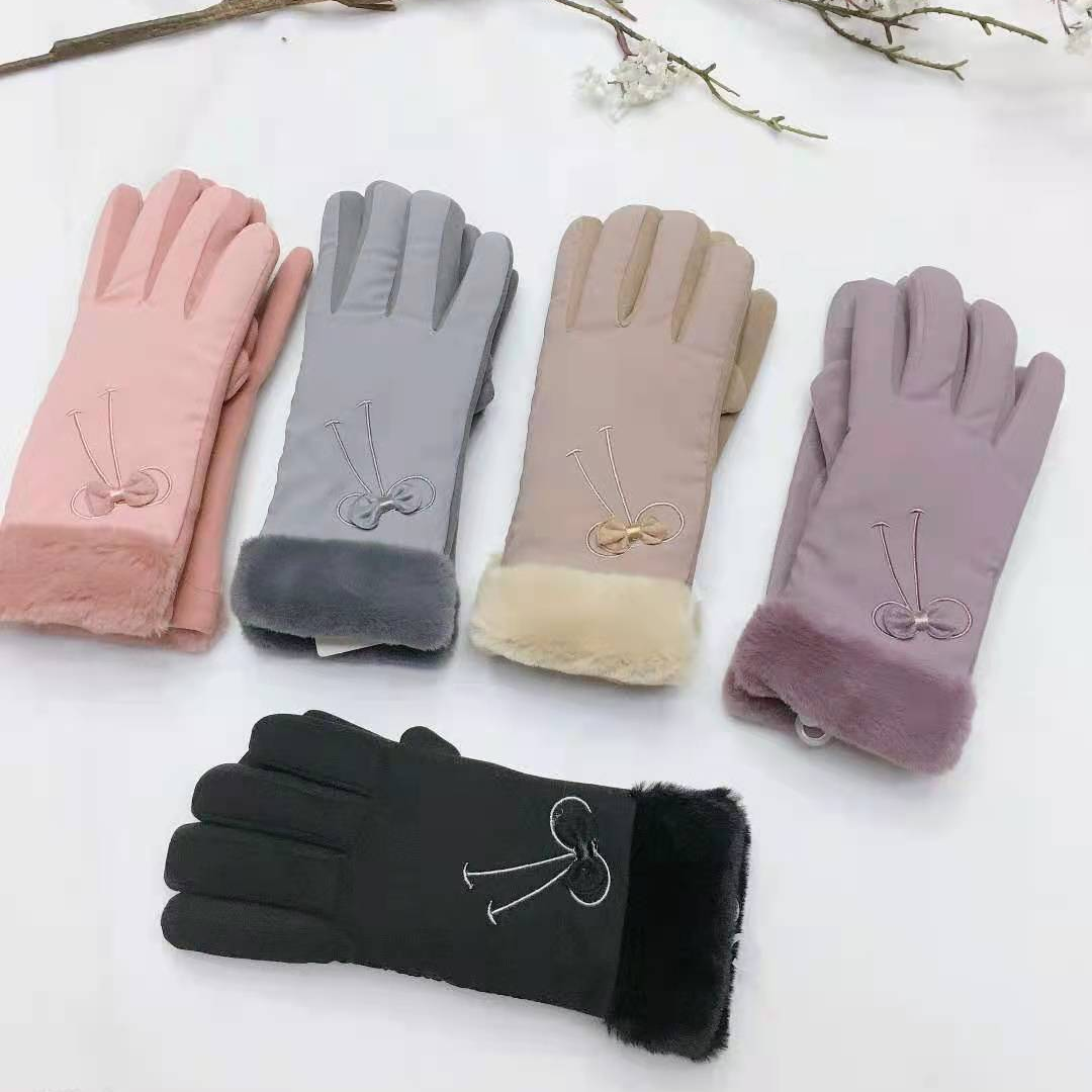 Women's winter glove bow