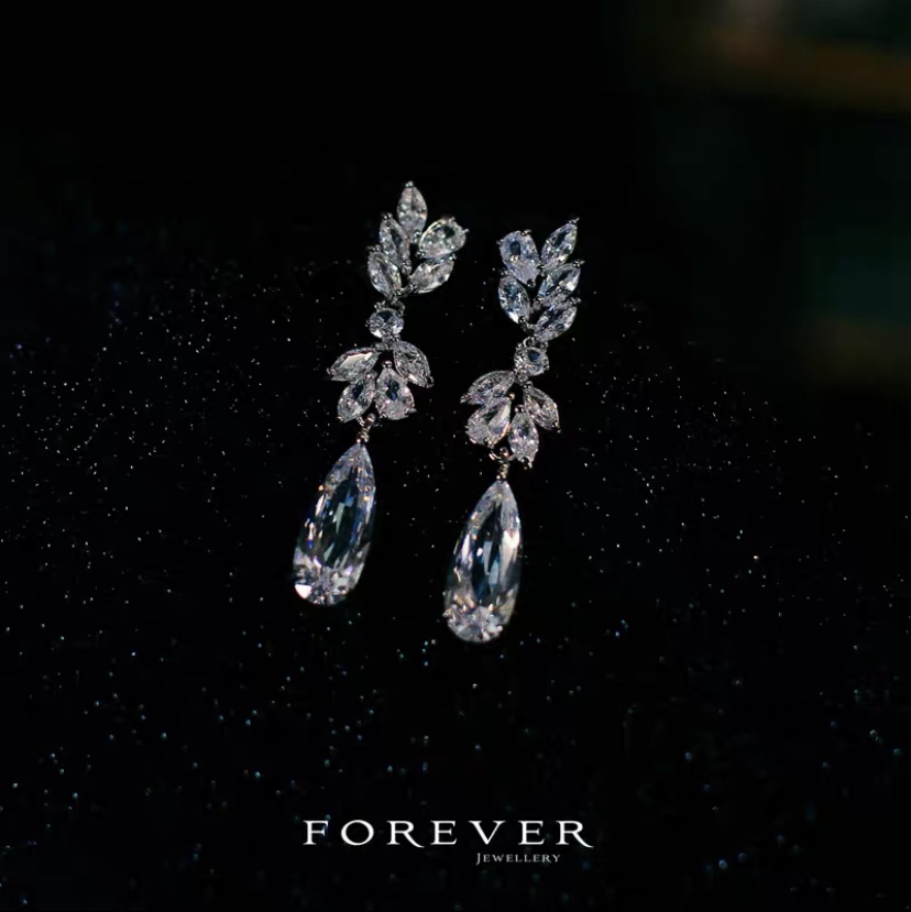 Earrings 084 Zircon water drop