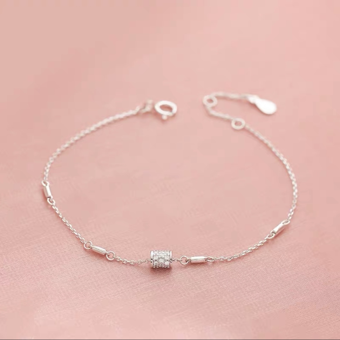 Small waist bracelet