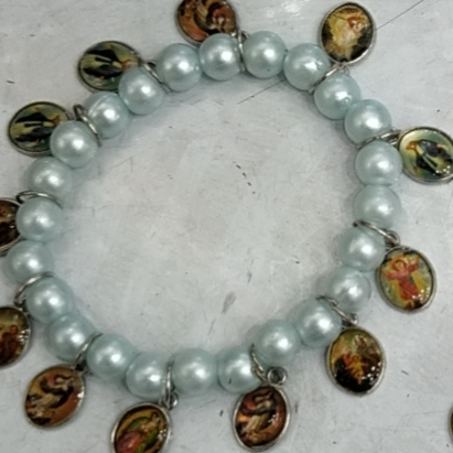 Huayu Jewelry: Bracelet 1
