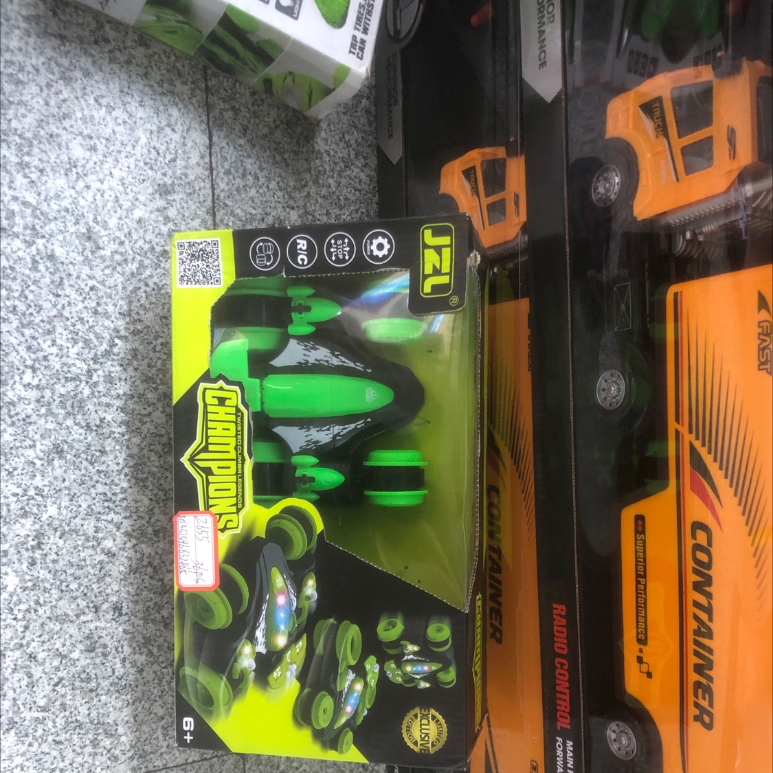 Toy remote control car