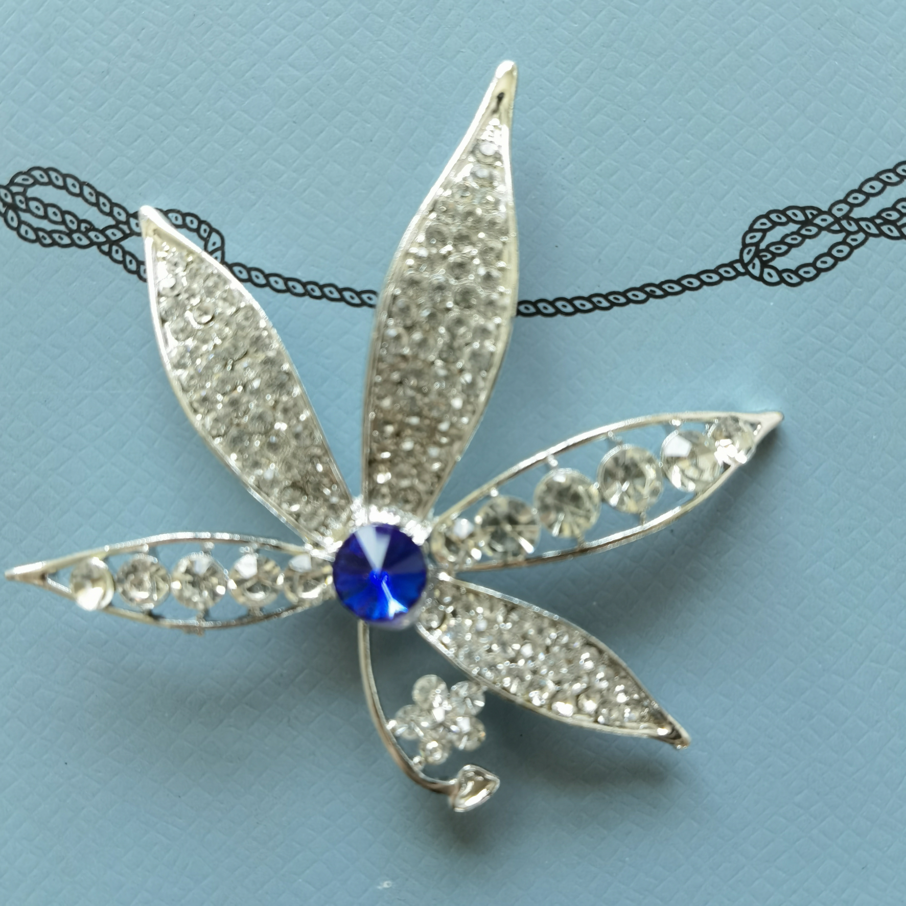 Big leaf satellite stone fashion everything brooch