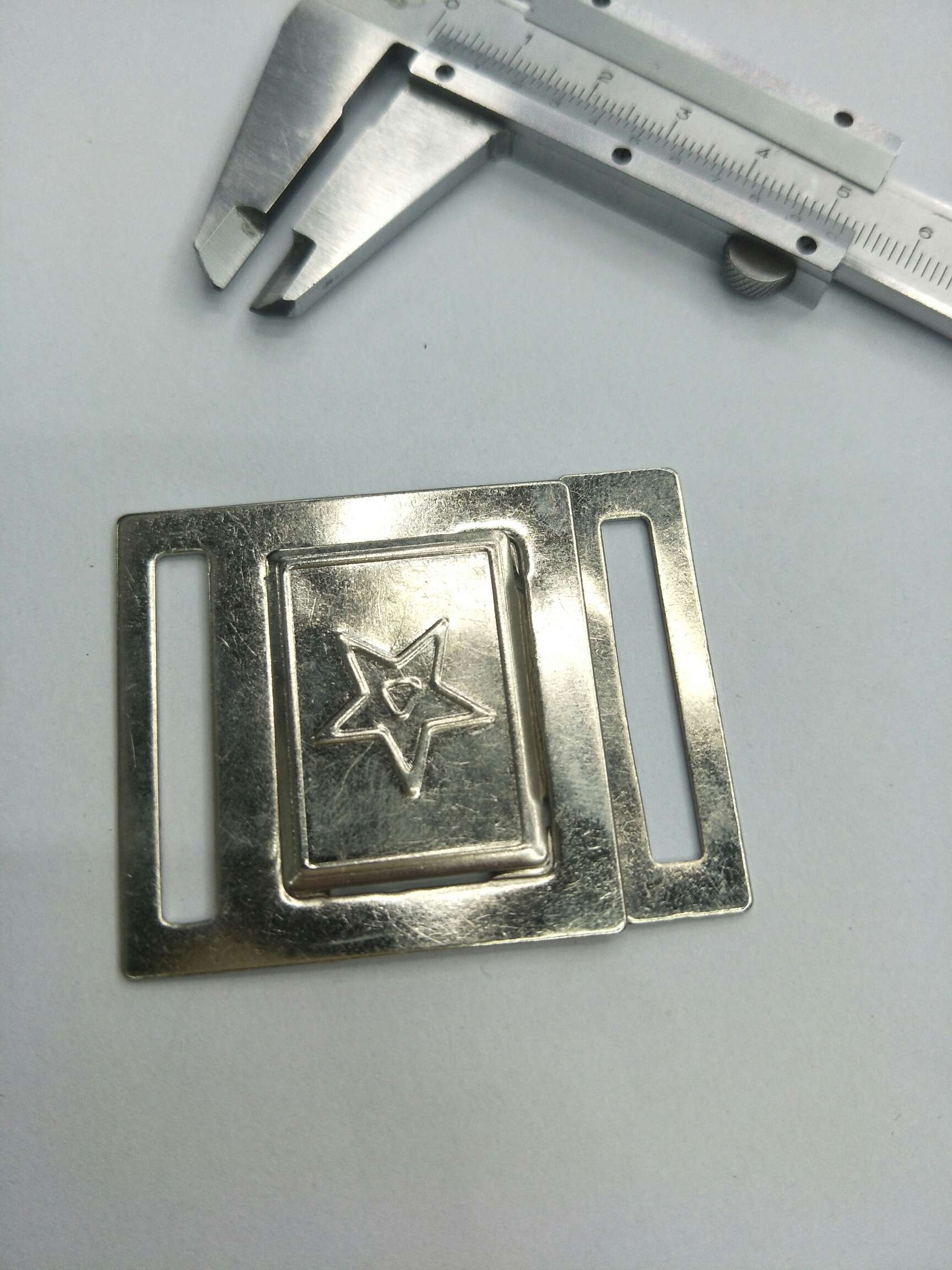 铁质对扣 演出服箱包军腰扣 五星插扣 服装配件  装饰腰扣 皮带扣详情图1