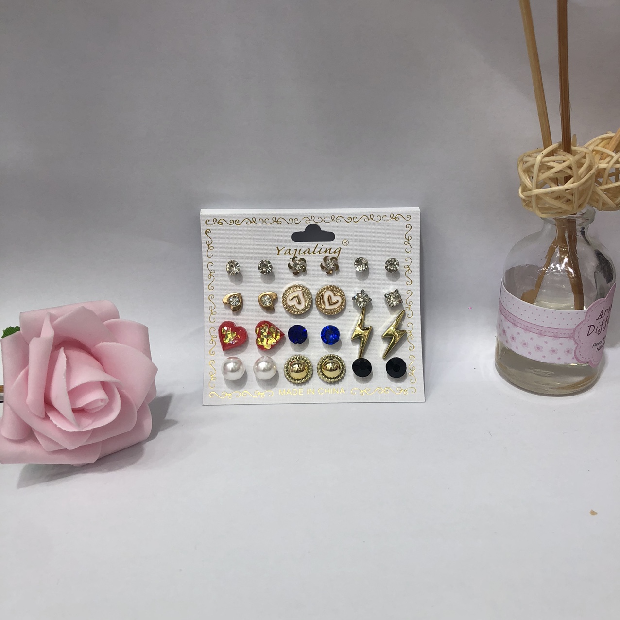 Stylish little fresh stud earrings mix