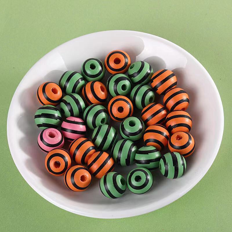 Wood print bracelet, necklace and earring accessories