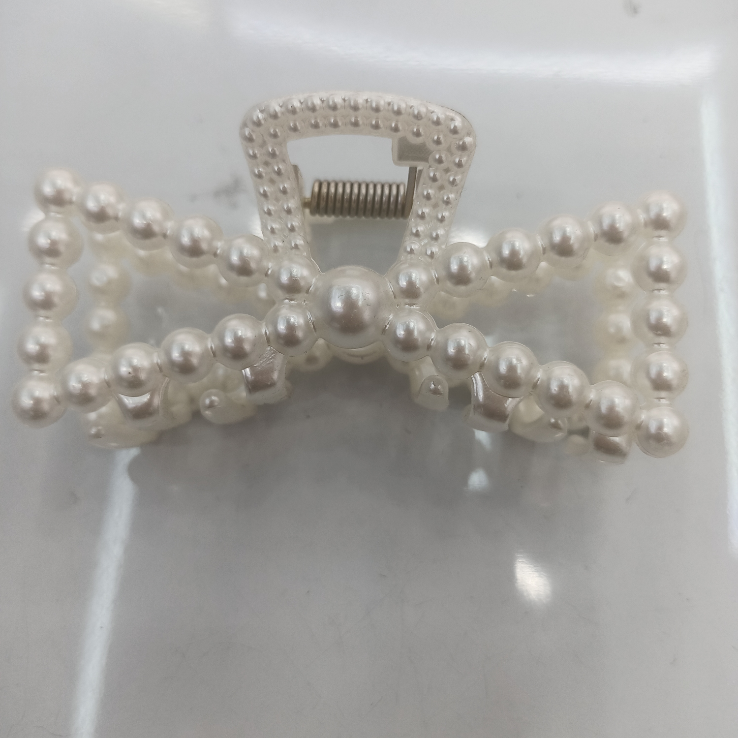Large bow tie empty claw clip