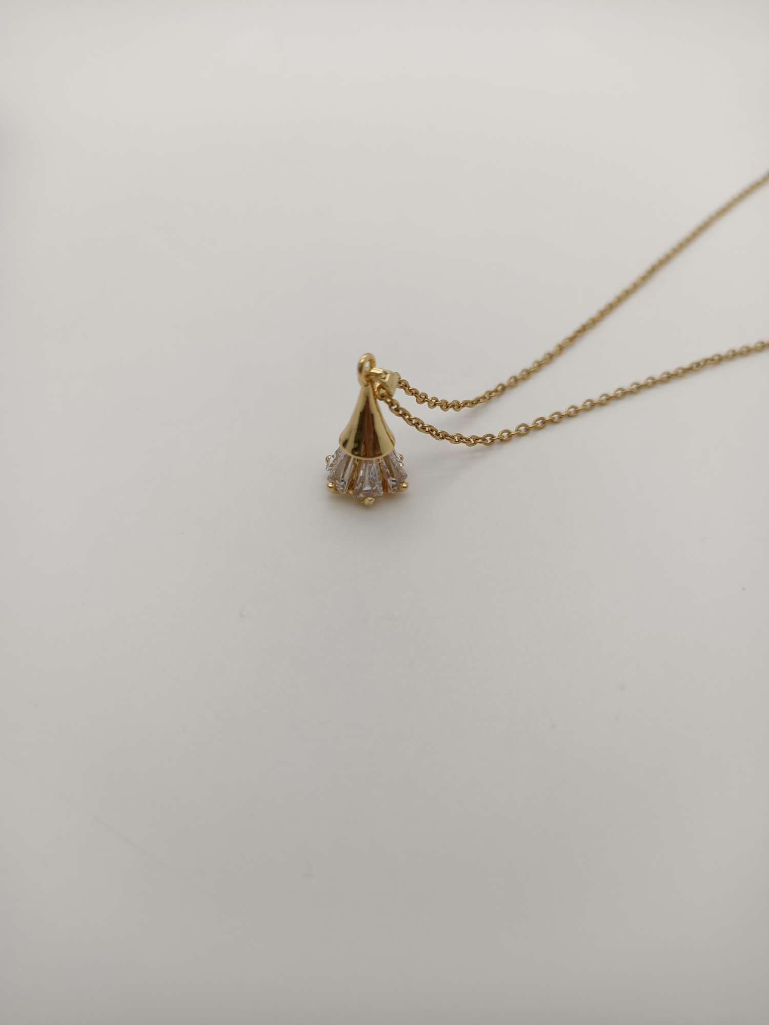 Three-dimensional necklace details Picture