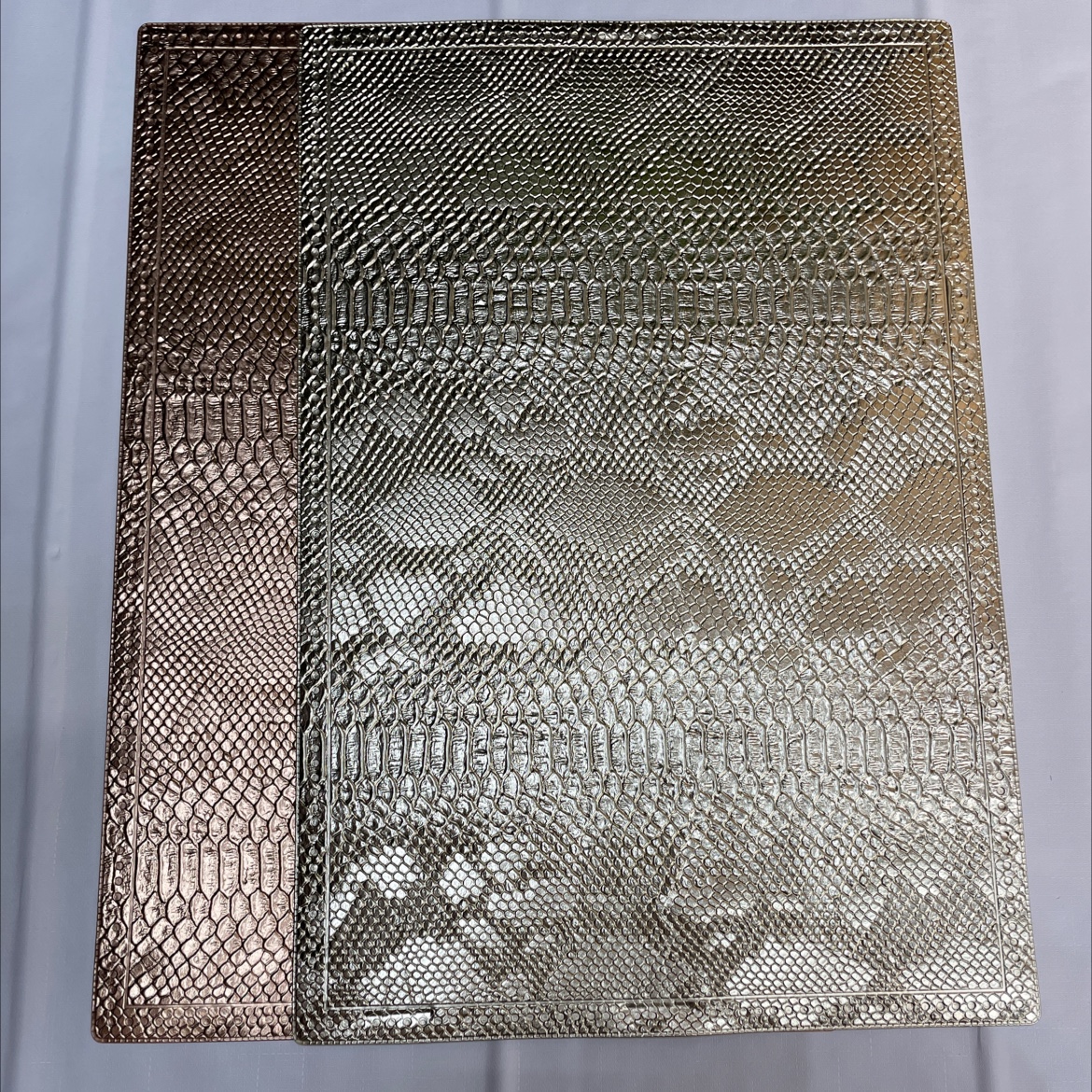 Imitation Leather Serpentine Square details Picture