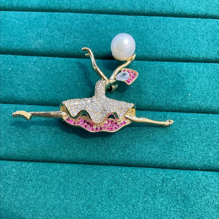 Ballet high-end atmospheric brooch