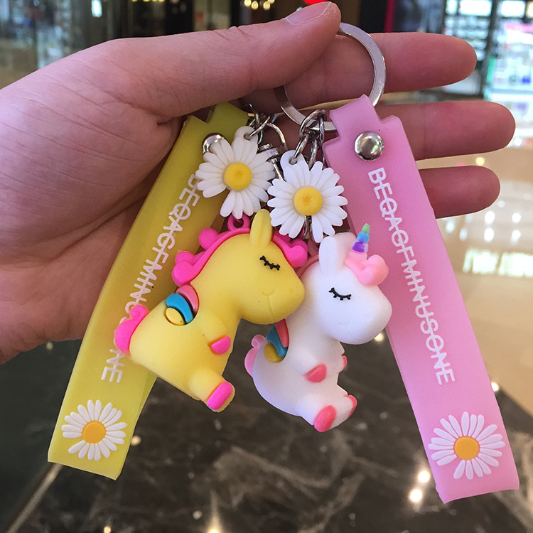 创意软胶卡通公仔独角兽钥匙扣链包包可爱小马挂件钥匙圈地摊批发