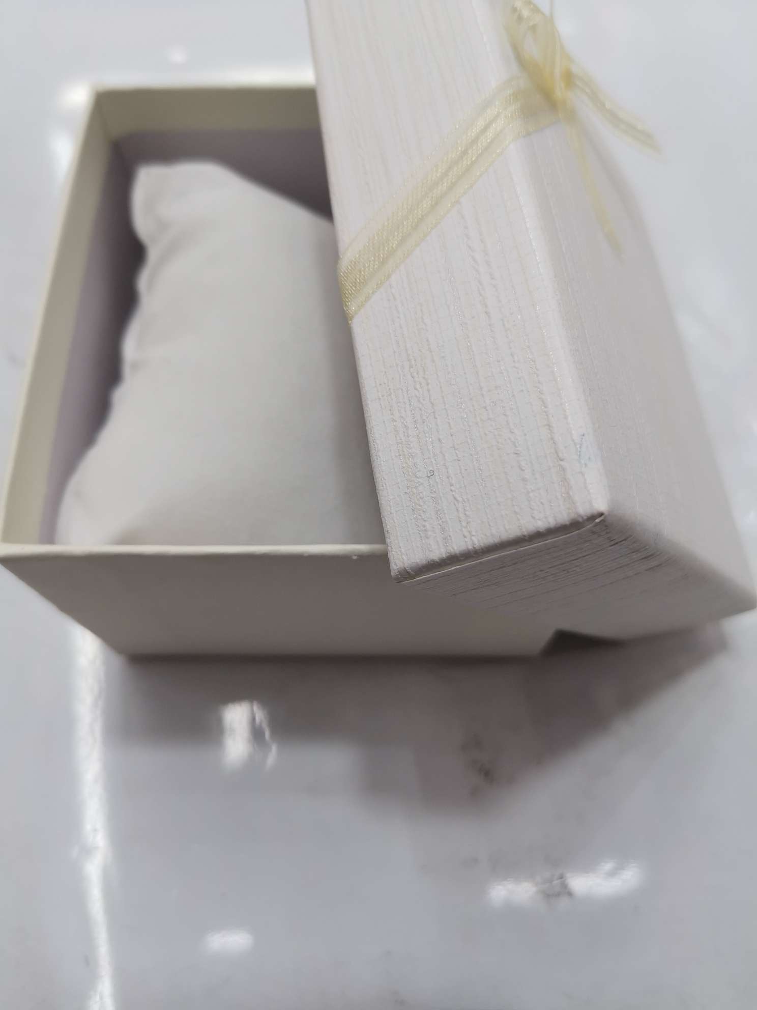 蝶结手表盒31细节图