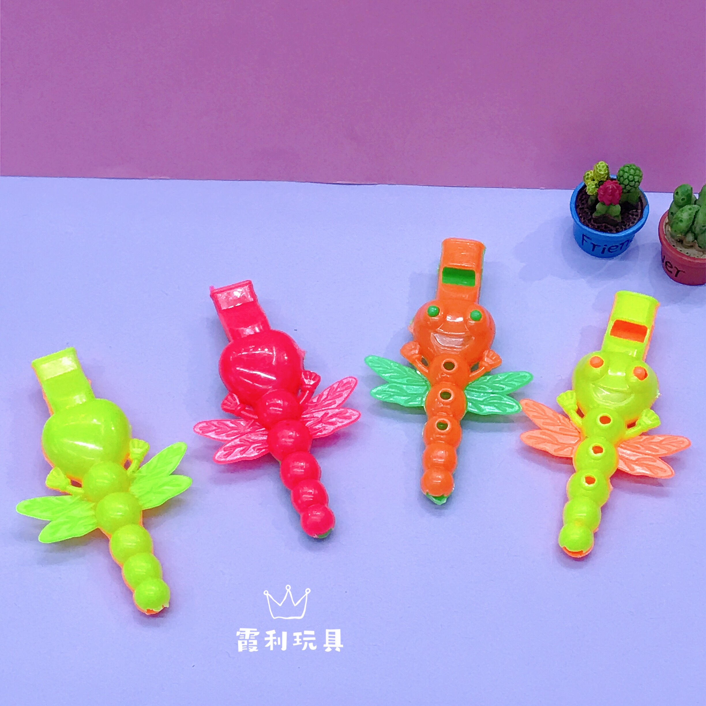 蜜蜂口哨 儿童塑料玩具 赠品产品图