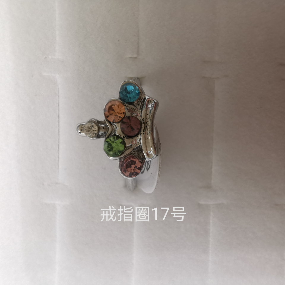 镶合金彩色水钻戒指 电镀白k 戒指圈有大中小号701