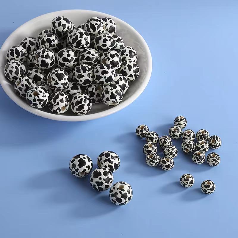 diy printed black and white pattern beads detail image 1