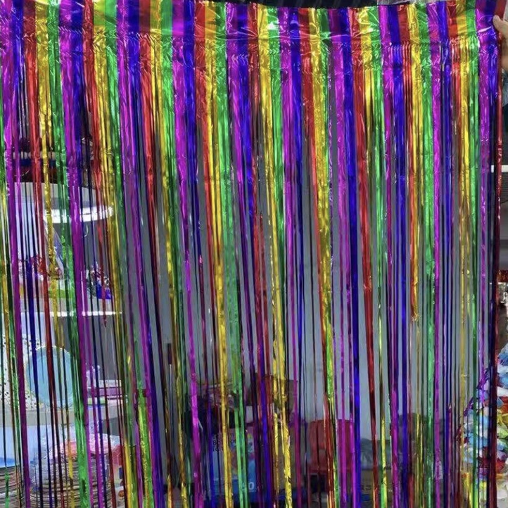 The rain curtain is 1M*2M in color