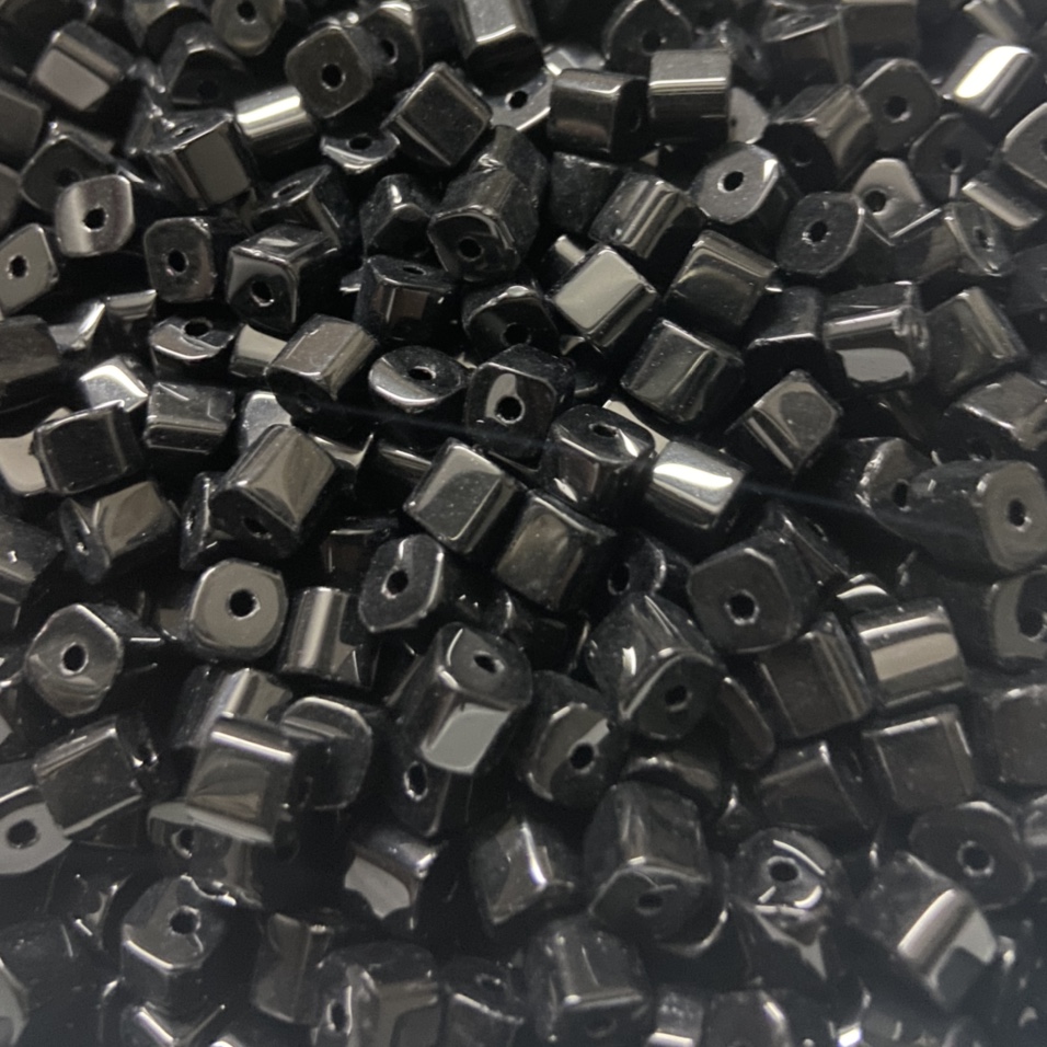 新款水晶玻璃饰品配件正方形散珠黑色