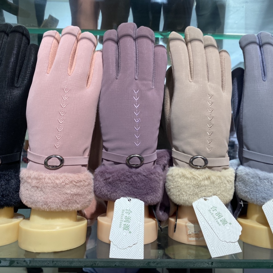 Women's fur mouth middle button touch screen AB gloves