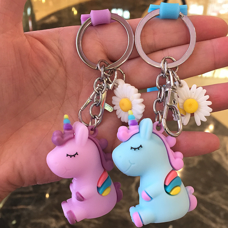 软胶卡通公仔独角兽钥匙扣链包包可爱小马挂件钥匙圈地摊批发