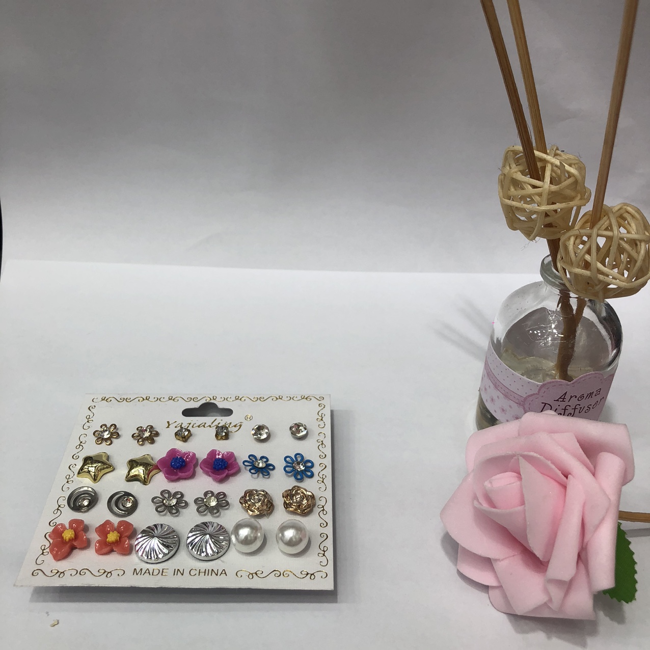 Simple fashion mix and match earrings