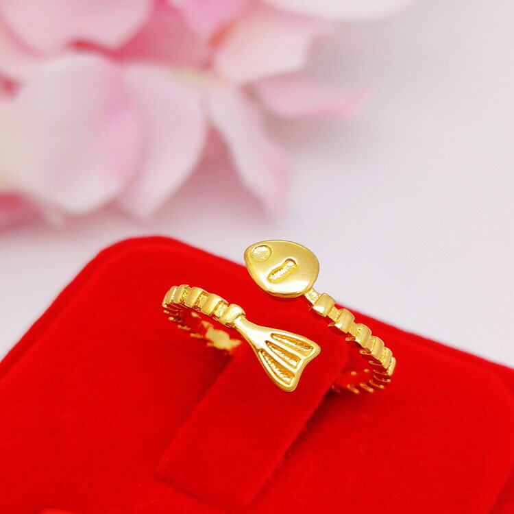 Fish bone ring with sand noodles