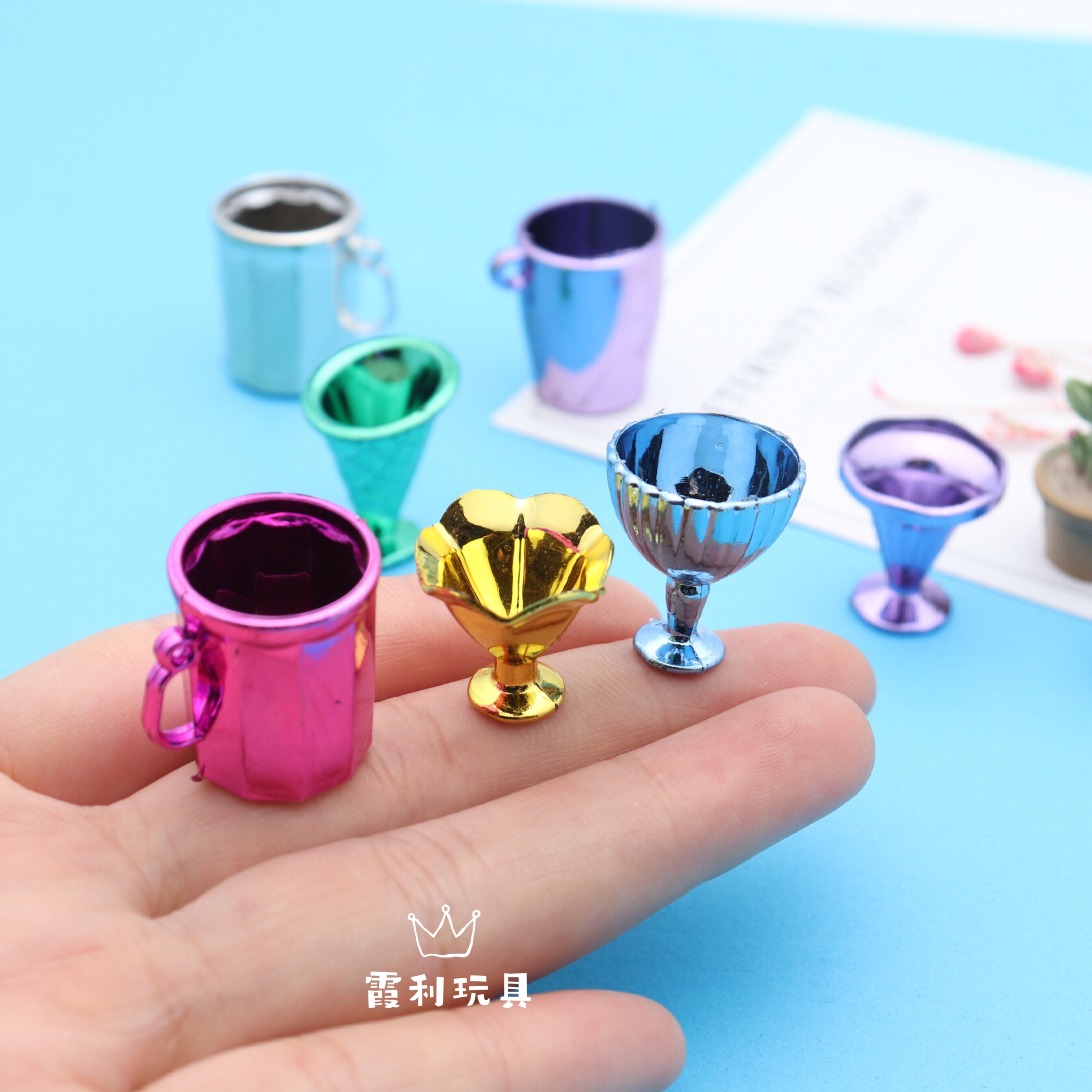 Electroplated small cups, children's plastic toys, play house and gacha Specification image