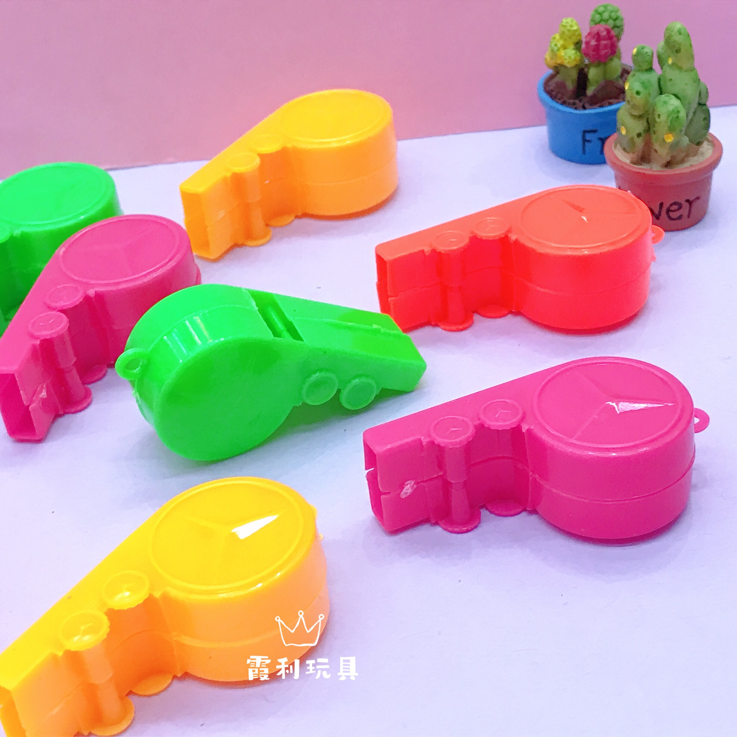 Champion Whistle Children's Plastic Toy giveaway Gacha Party detail image 4