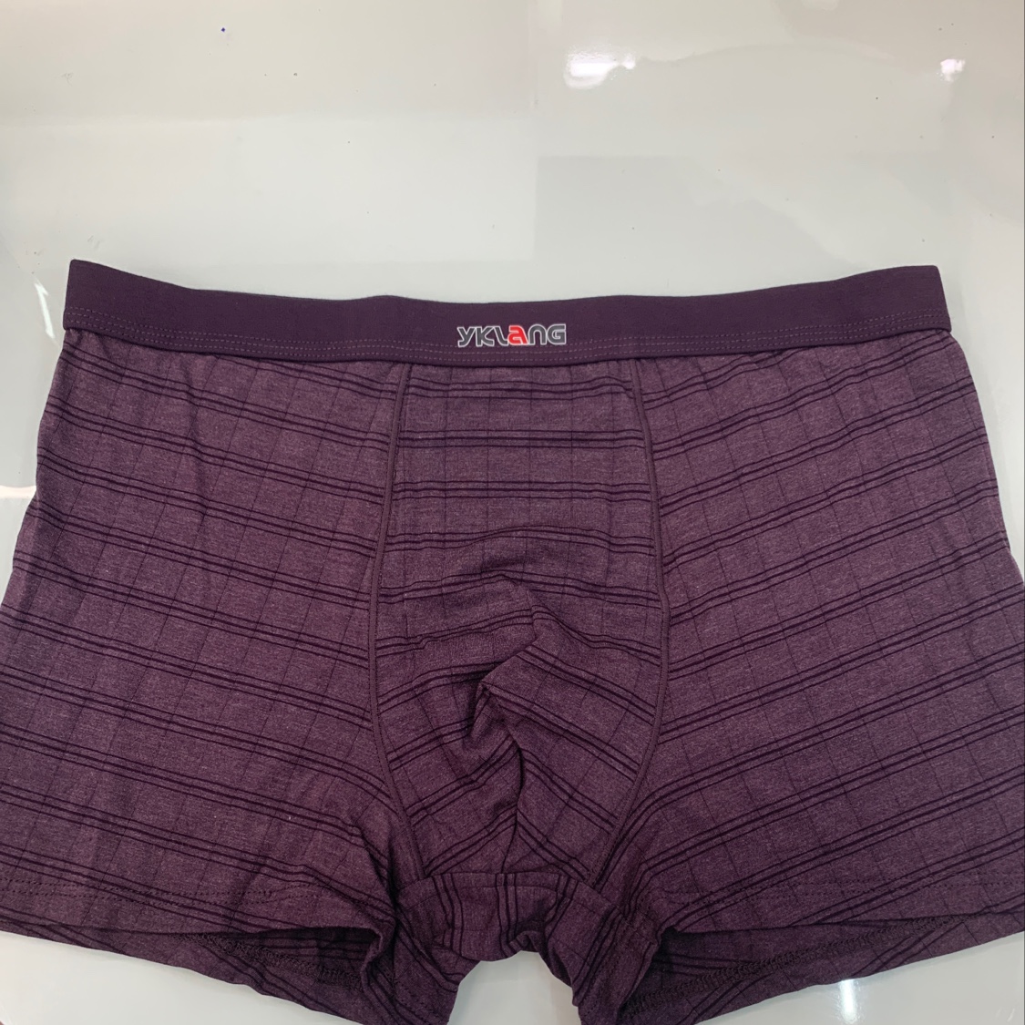 100 Million Grams Of Wolf Double Boxers 8633 full figure