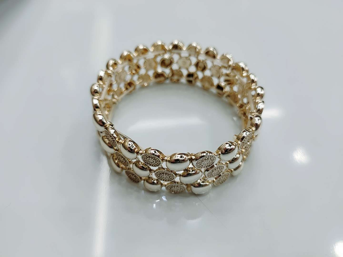 European and American bracelet ins niche design, light luxury, niche women's exquisite and high-end feel, Japanese simple and cold style women's bracelet details Picture