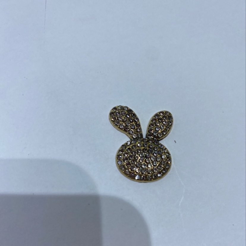 A rabbit full of diamonds