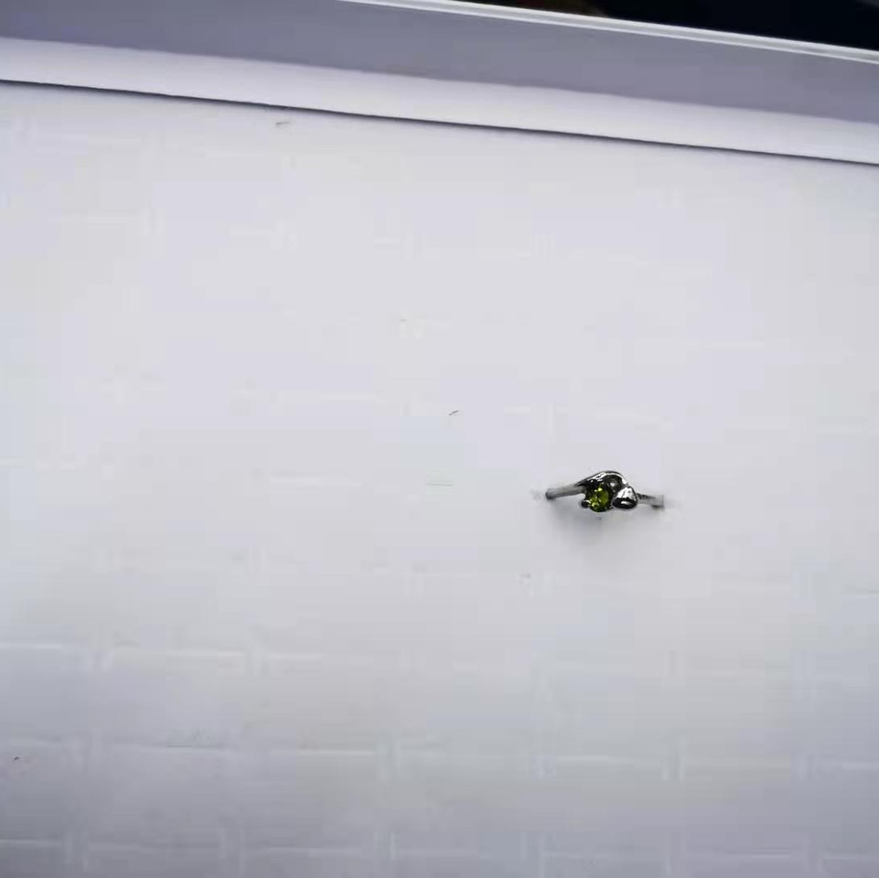 318
