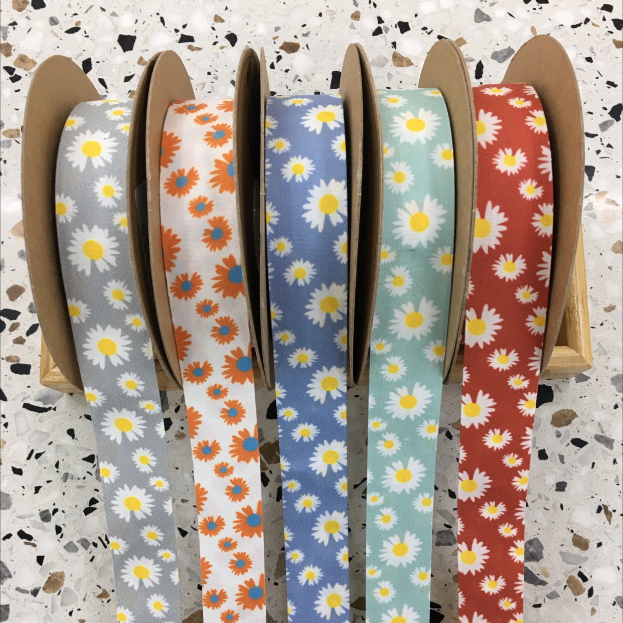 NT117 复合小雏菊