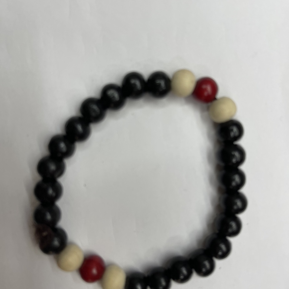 Round wooden bracelet